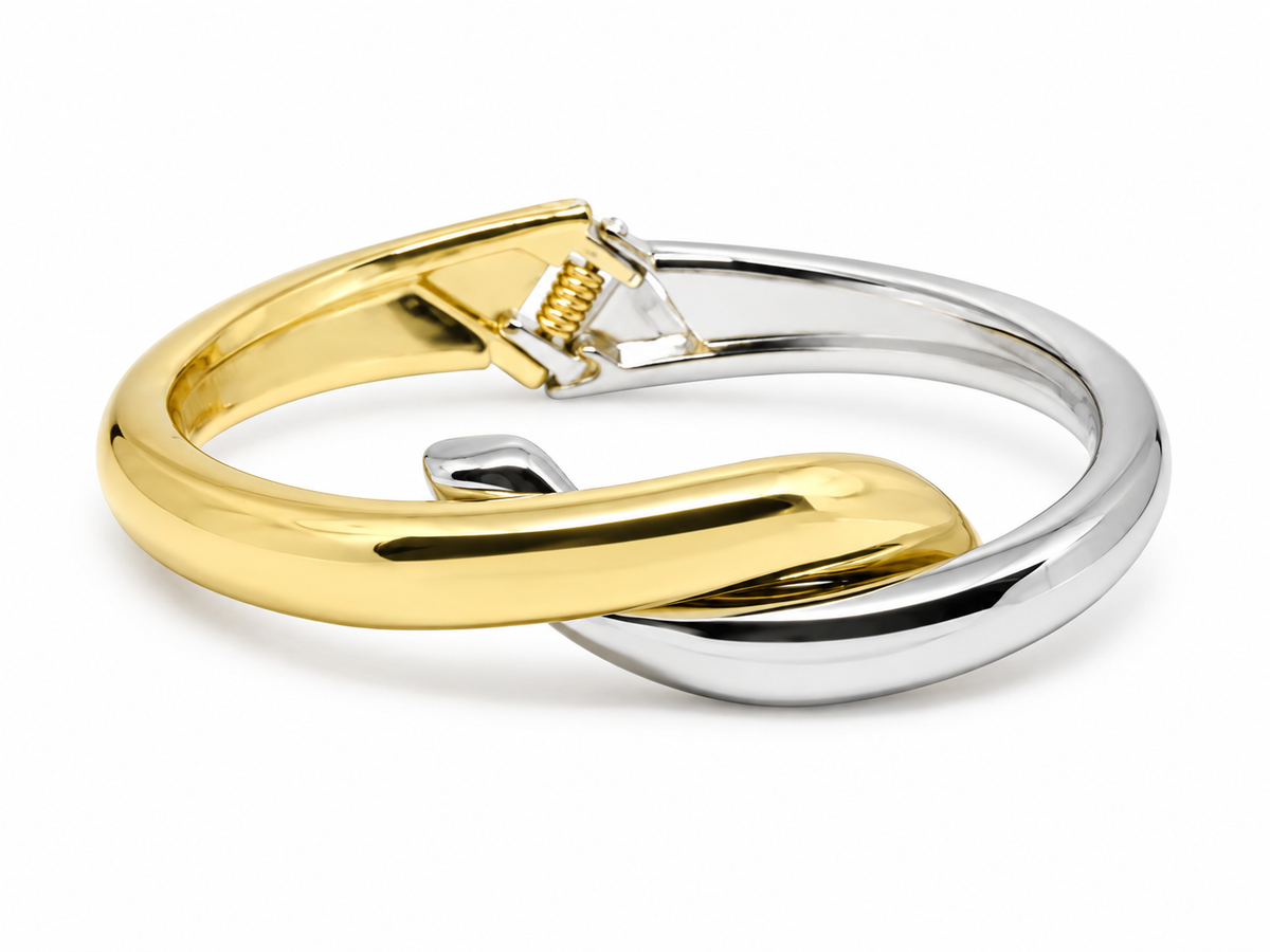 Cleo Intertwined Kada