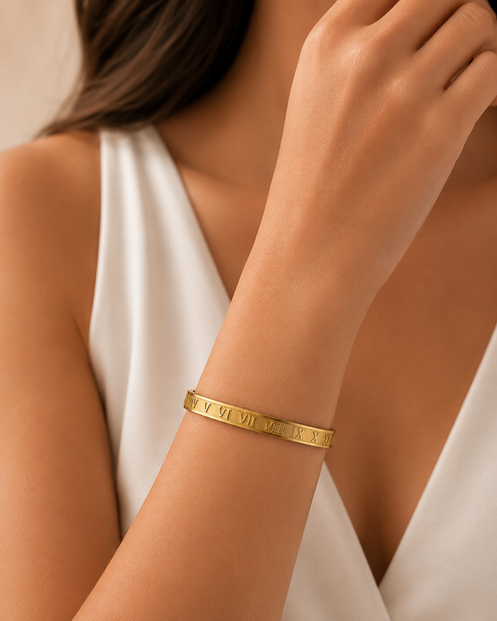 18k Gold Plated Roman Bracelet