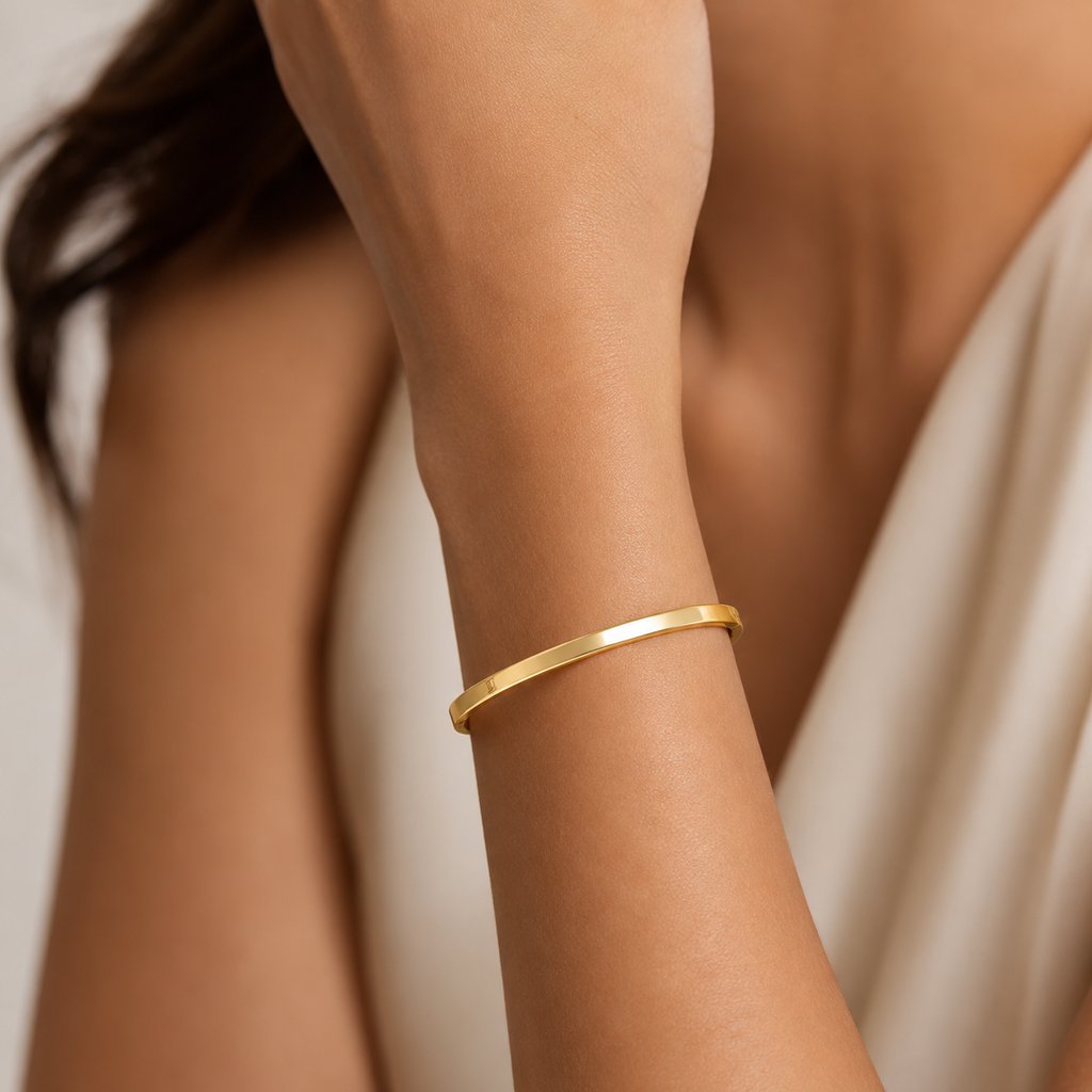 Plain gold Kada