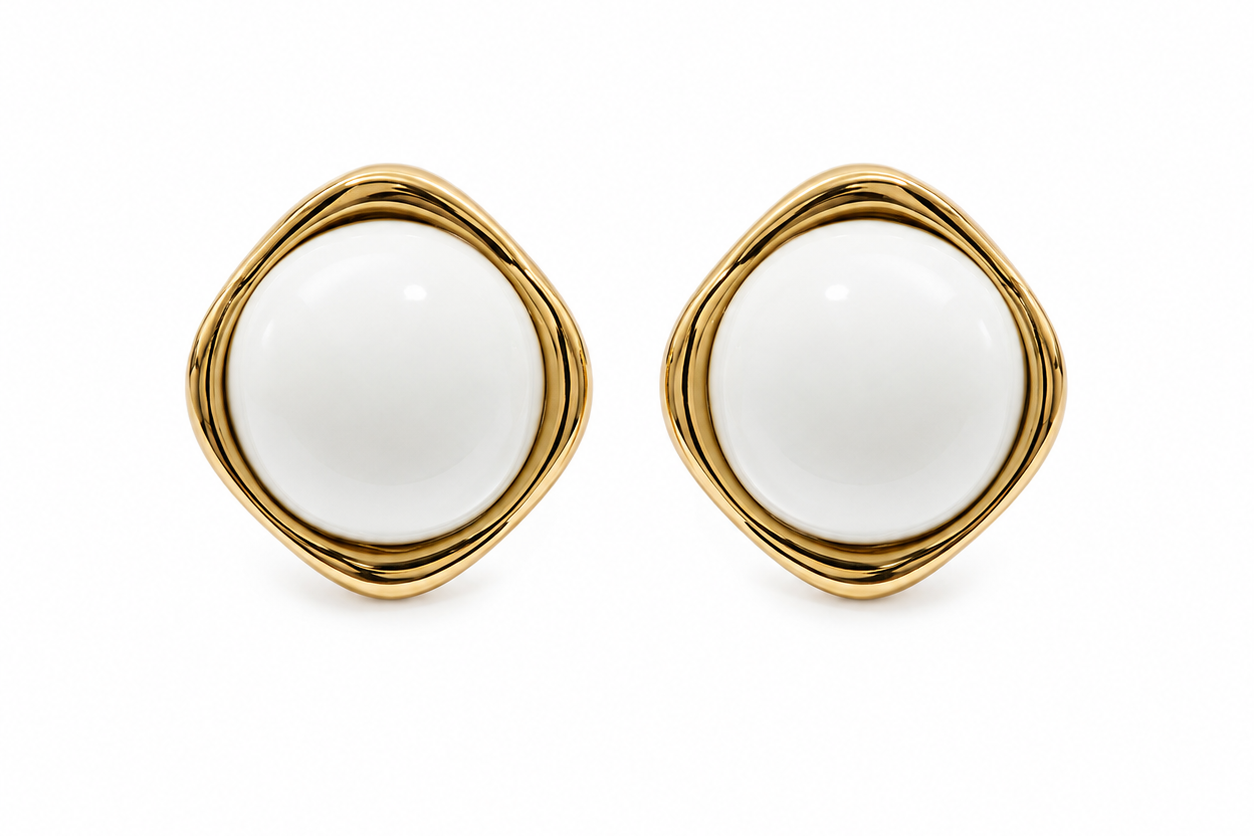 Pearl Earring