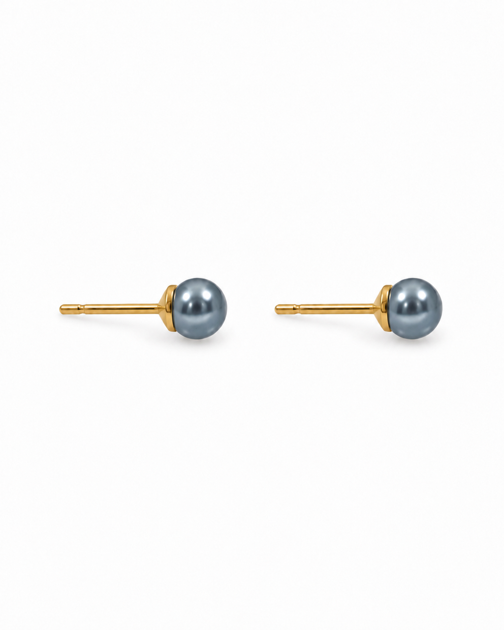 Small Pearl Stud