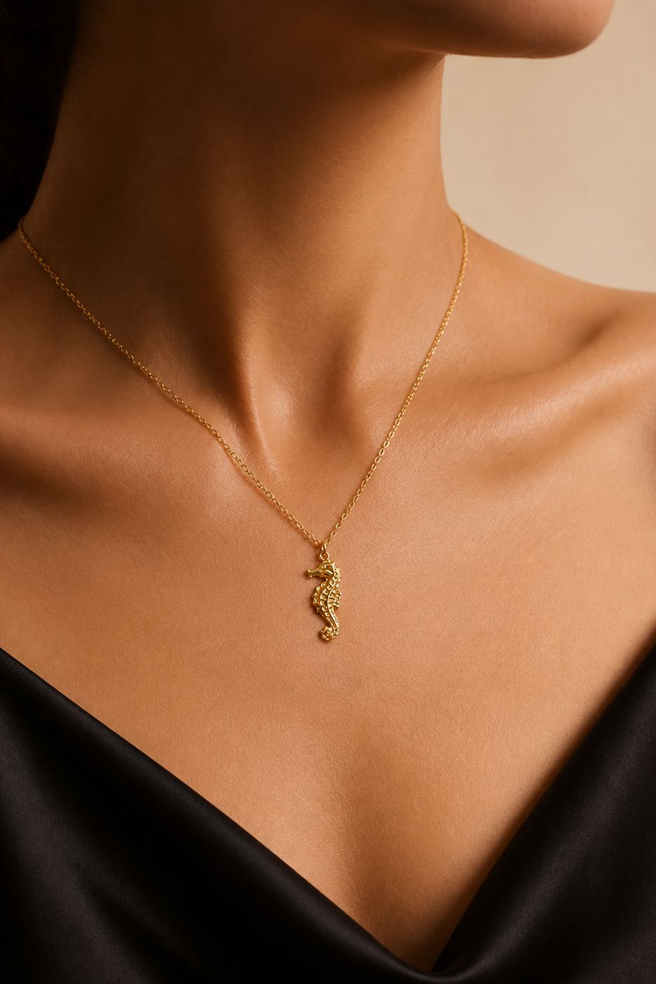 Sea Horse Pendant