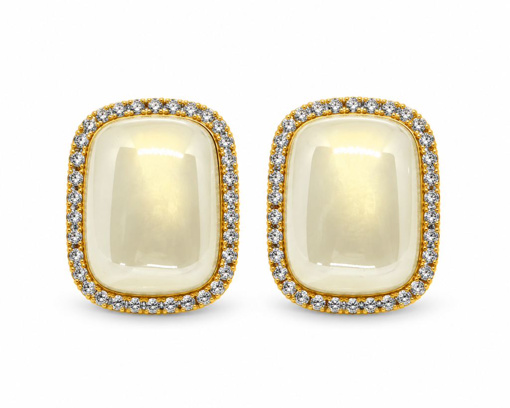 Sofia Pearl Earring