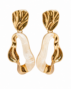 Gold Plated Sculpted Pearl Earring