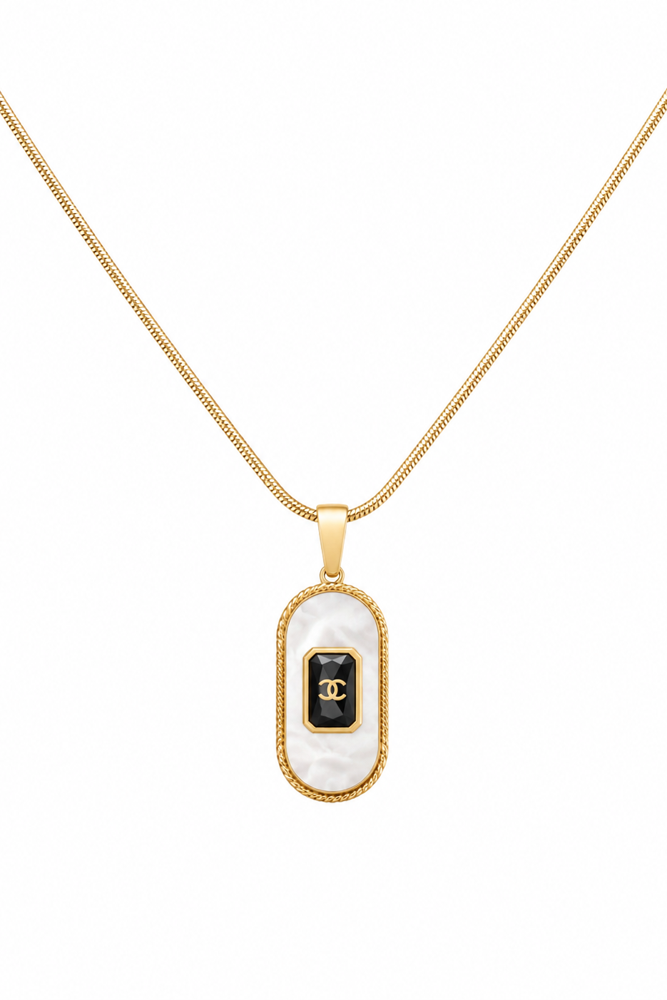 MOP Oval Pendant